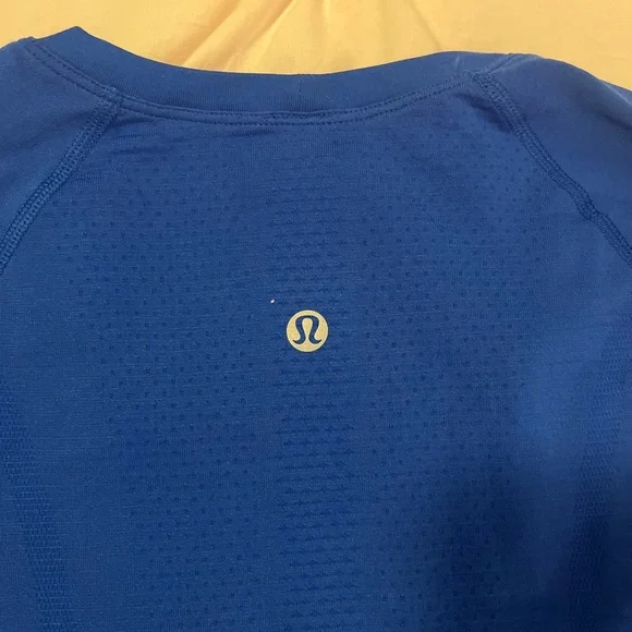 Lululemon Athletica Royal Blue Long Sleeve Shirt - Picture 2 of 2